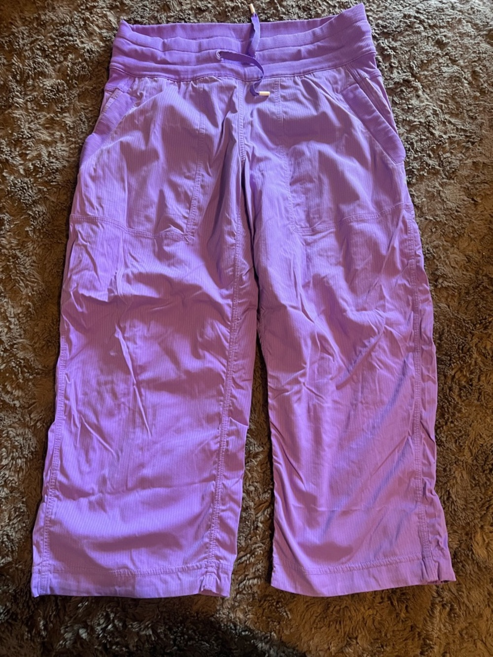 lululemon athletica Lavender Pull-On Capris